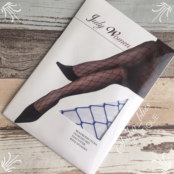 Blue Diamond Fishnet Tights NWT - Picture 2 of 5